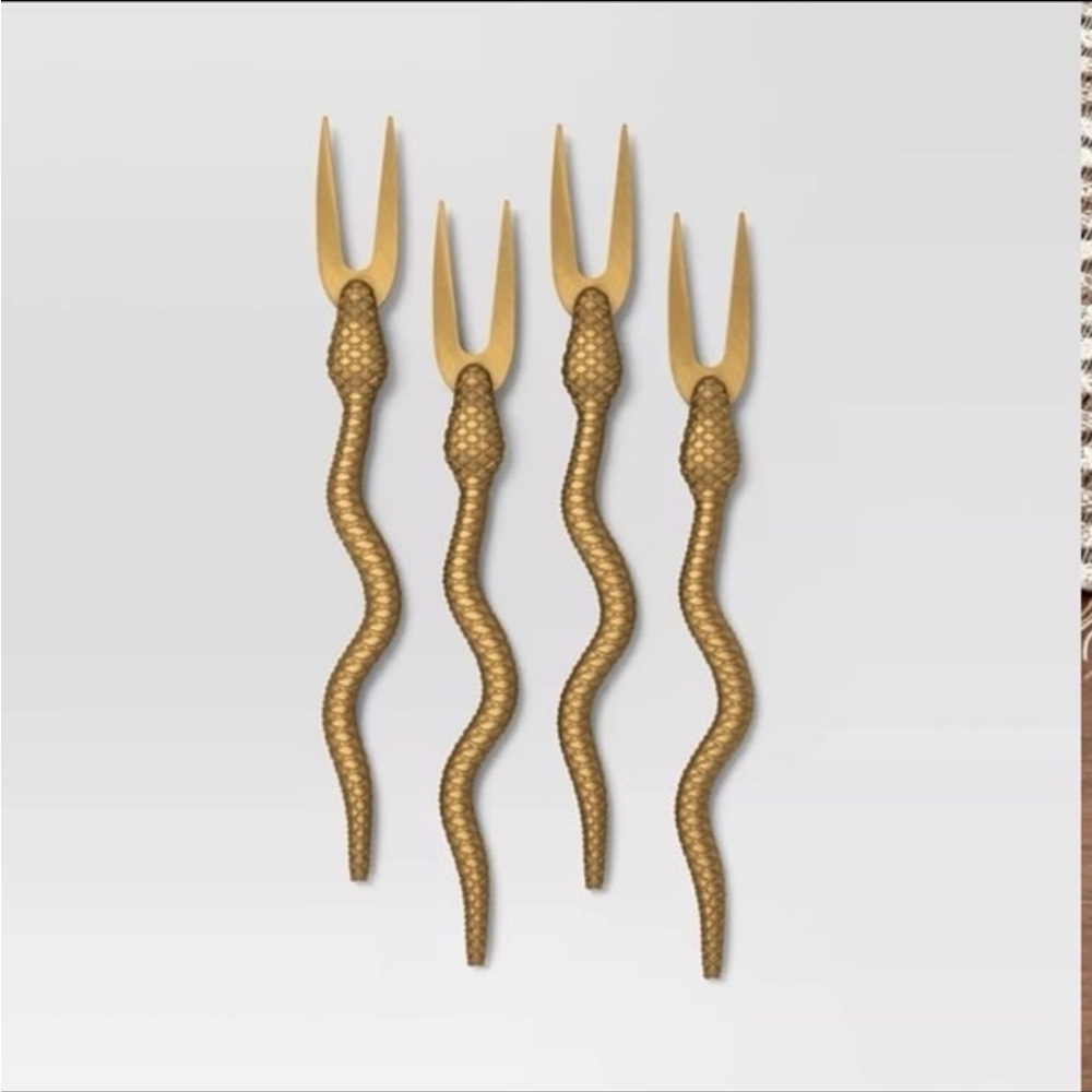 4pc Halloween Snake Cocktail
Stirrers Gold - Threshold